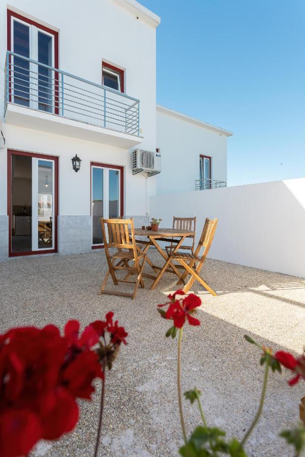 Mood Lodging - Obidos Exterior photo